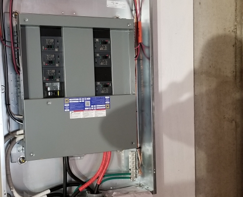 This is an image of a 600 amp service panel our electricians did work on in Oxford, Connecticut.